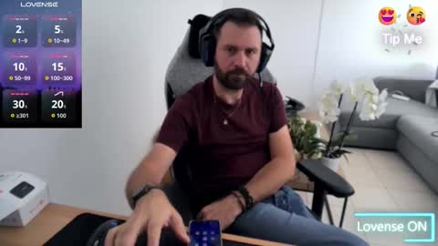 Snapshot of pc92160 chatting on 10.26.25 pc92160 online show from 10.26.25