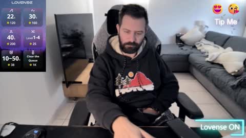 Snapshot of pc92160 chatting on 11.19.25 pc92160 online show from 11.19.25