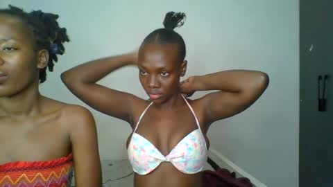 peach_ebonny online show from 08.02.26