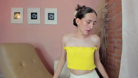 peach tyron online show from 01.14.25