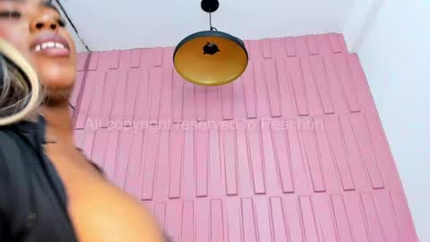 Snapshot of peachbrii chatting on 09.24.25 Briana online show from 09.24.25