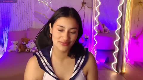 peachy_tay online show from 04.04.26