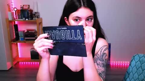 Peachy online show from 10.19.25