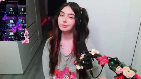 Snapshot of peachybabe__ chatting on 05.26.26 Peachy online show from 05.26.26