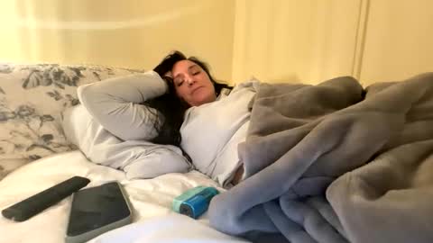 PeachyObsession online show from 04.05.26