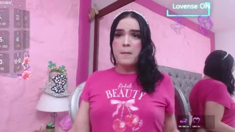 Snapshot of pearl_micheltsm chatting on 06.09.26 michel online show from 06.09.26