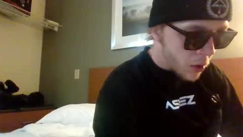 peeepit online show from 12.22.25