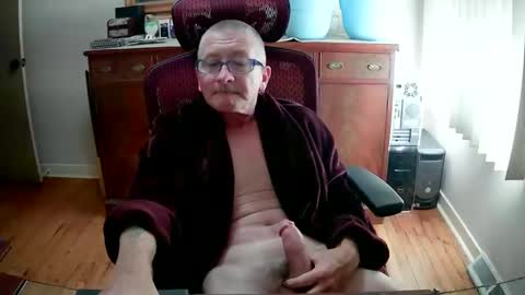 Snapshot of peepingmale chatting on 01.01.25 peepingmale online show from 01.01.25