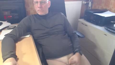 Pemue65 online show from 11.17.25