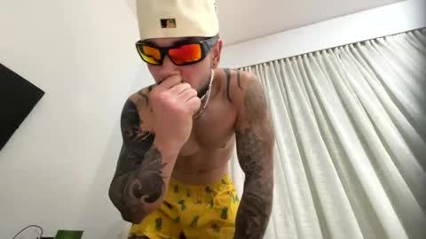 penebunny online show from 12.15.25