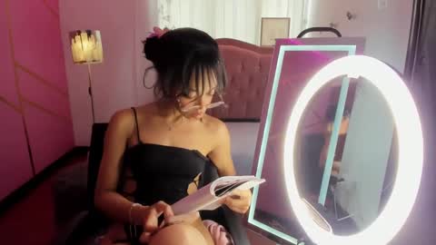 Snapshot of peneelopeecute chatting on 01.10.25 peneelopeecute online show from 01.10.25