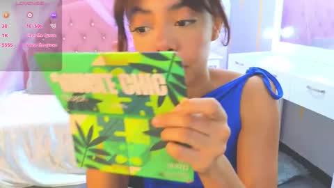 Snapshot of peneelopeecute chatting on 04.28.26 peneelopeecute online show from 04.28.26
