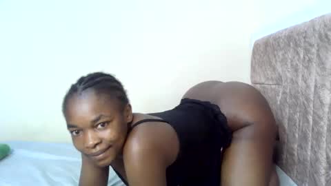 Snapshot of pengcaramell2 chatting on 04.13.26 pengcaramell2 online show from 04.13.26