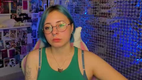 Snapshot of penny_stanley chatting on 09.29.25 penny online show from 09.29.25