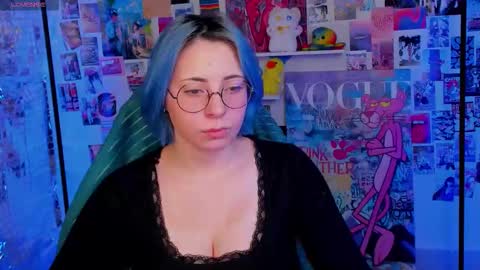 Snapshot of penny_stanley chatting on 11.11.25 penny online show from 11.11.25