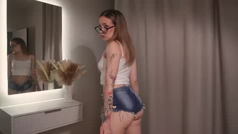 Snapshot of penylust chatting on 07.21.26 im Kira today is my 1st day here 3 online show from 07.21.26