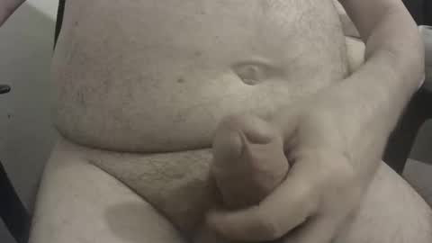 Snapshot of pepe_br chatting on 12.23.25 Pepe online show from 12.23.25