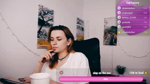 Mia online show from 05.19.26