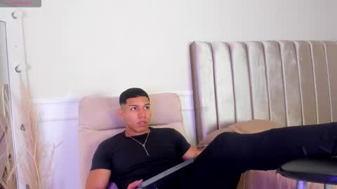 Snapshot of percy_god chatting on 09.16.25 percy_god online show from 09.16.25