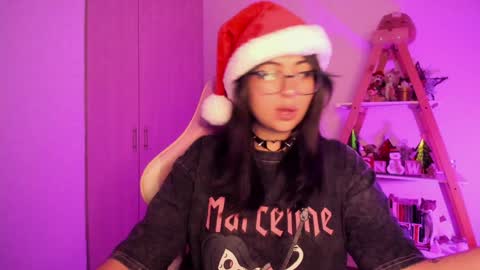 Sarah Ana Banana online show from 12.09.24