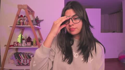 Sarah Ana Banana online show from 01.07.25