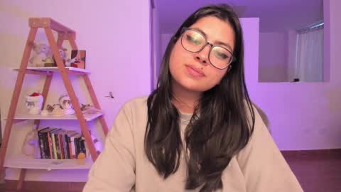 Sarah Ana Banana online show from 02.11.25