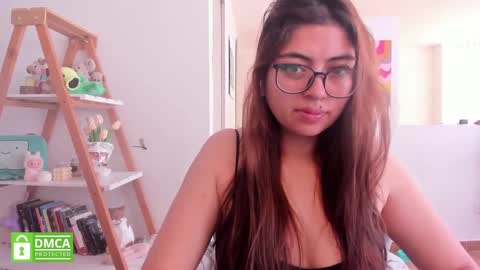 Sarah Ana Banana online show from 09.20.25