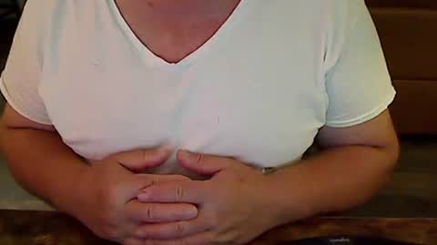 Snapshot of perfecto1957 chatting on 12.31.24 perfecto1957 online show from 12.31.24