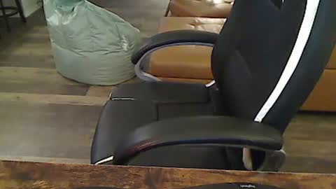 Snapshot of perfecto1957 chatting on 01.11.25 perfecto1957 online show from 01.11.25