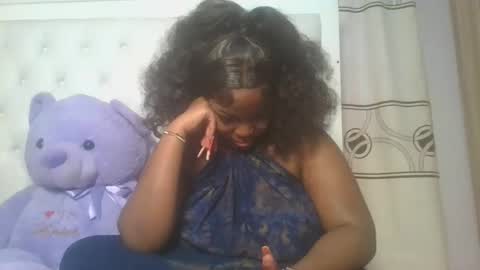 Snapshot of periwinkle20 chatting on 02.16.26 Taurus online show from 02.16.26