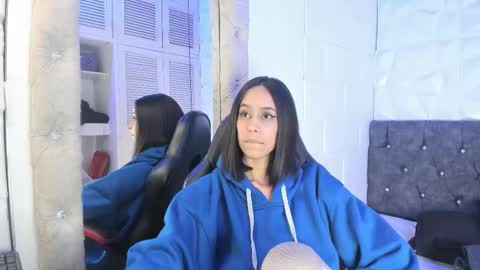 Snapshot of perla_dl chatting on 02.03.26 perla dl online show from 02.03.26