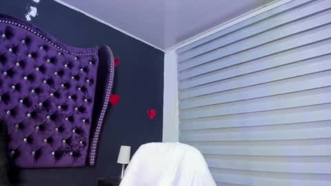 Perla online show from 03.02.25