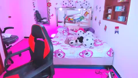 PERLA online show from 07.02.26