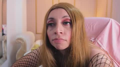 Snapshot of perlapreciosa chatting on 02.15.26 PerlaPreciosa online show from 02.15.26