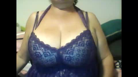 Snapshot of perlita070822 chatting on 01.31.25 perlita070822 online show from 01.31.25