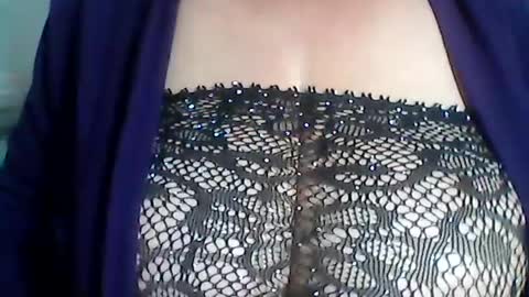 perlita070822 online show from 08.05.26
