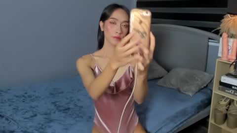 perryperezz online show from 02.19.25