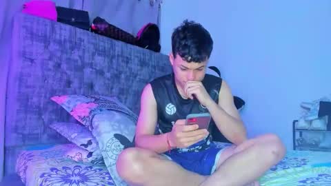 Snapshot of perseo2006 chatting on 10.21.25 Perseo online show from 10.21.25