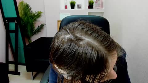 horror flying on the wings of the night.... online show from 01.08.25