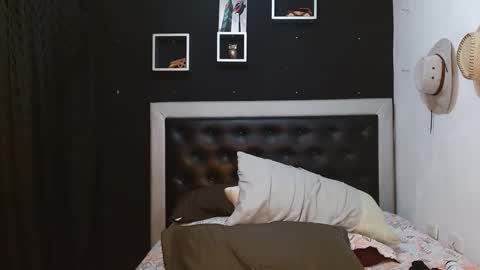 Snapshot of perverseveteranmanxxx chatting on 01.25.25 Carlos online show from 01.25.25