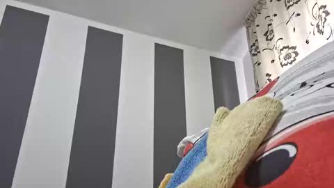 Lisa -  online show from 02.25.25