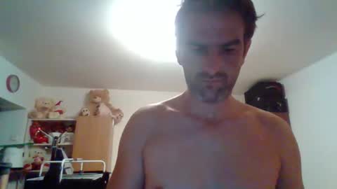 peshtic20 online show from 10.20.25