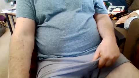Snapshot of peter40770 chatting on 04.06.26 peter40770 online show from 04.06.26