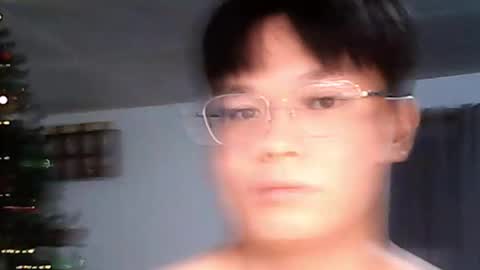 Snapshot of peter_p1999 chatting on 11.16.25 peter p online show from 11.16.25