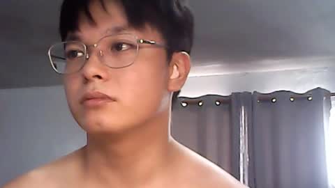 Snapshot of peter_p1999 chatting on 11.18.25 peter p online show from 11.18.25