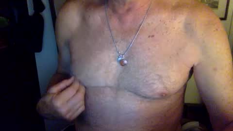Snapshot of peterbartxxx chatting on 12.25.24 peterbartxxx online show from 12.25.24