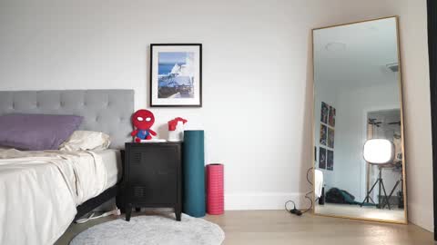 Peter Parker online show from 09.21.25