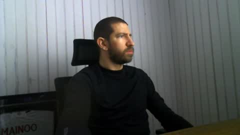 Snapshot of petitcoquin91 chatting on 02.06.25 Paco online show from 02.06.25