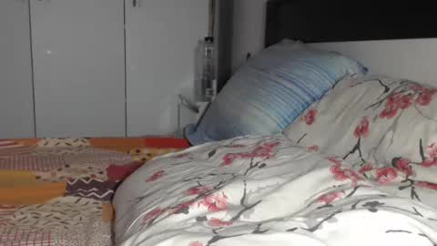 Snapshot of petite_danielle chatting on 06.24.26 petite_danielle online show from 06.24.26