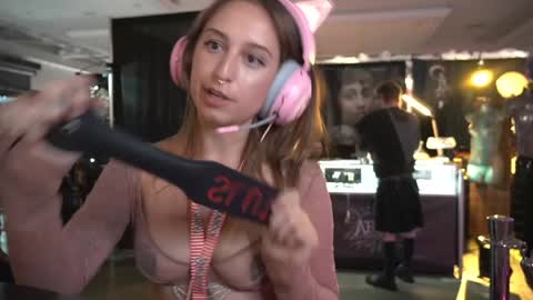 Sasha online show from 02.01.25